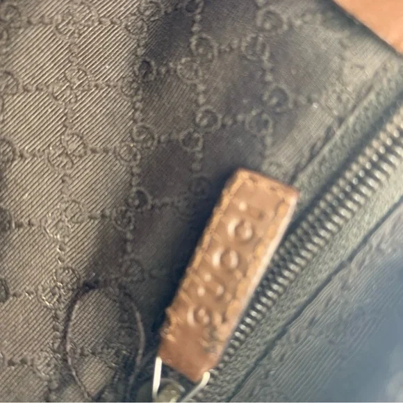 Gucci Canvas Shoulder Bag - Picture 12 of 12